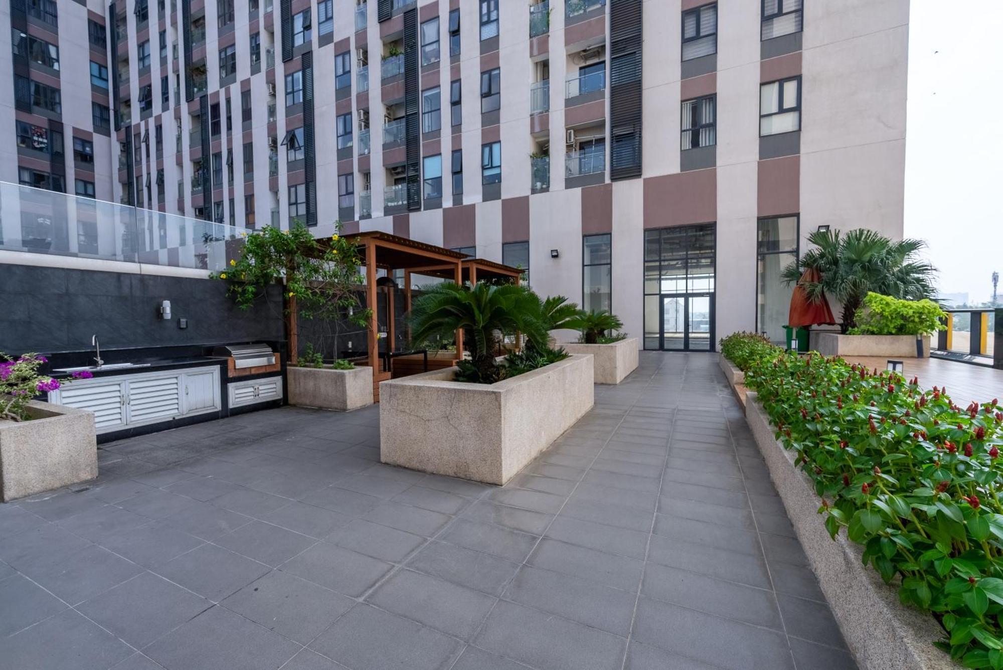 Cozy Private Bedroom In A Luxury 2Br Condo 胡志明市 外观 照片